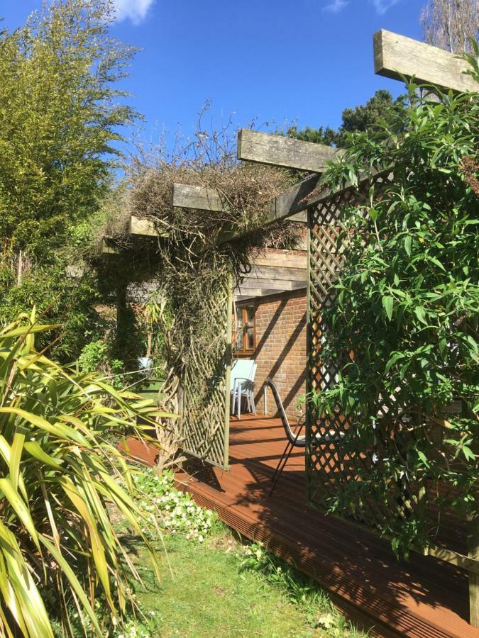 Villa Ralph'S Barn Newport  Exterior foto